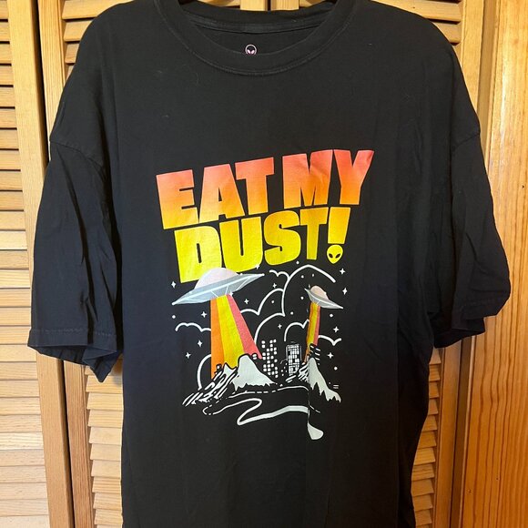 Emy Ave - Eat My Dust! Aliens oversize Tee - L/XL - Picture 1 of 4